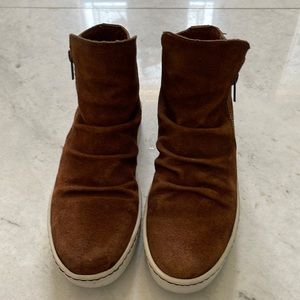 Womens Born brown casual shoes